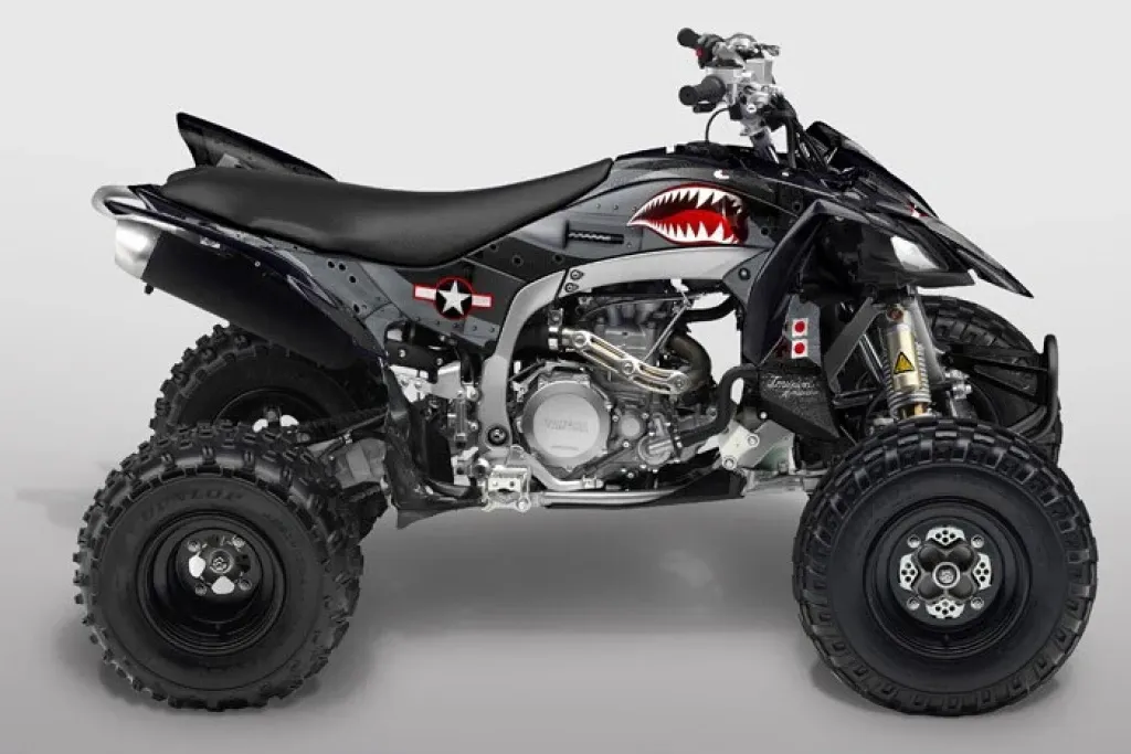 Sample for the colors, War Machine Background = Black, Design color = Grey for Yamaha YFZ 450R 2009-2013